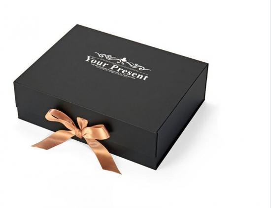 scatola regalo rigida nera
